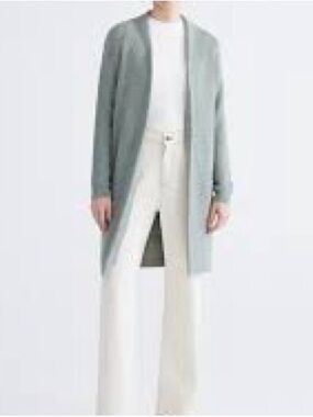 Vintage Seafoam Green Angora/Mohair Blend Long Ice Crystal Swearer.